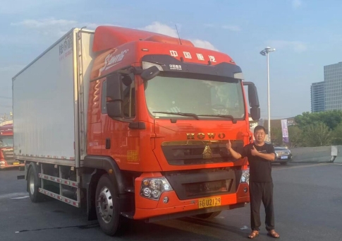 <font color='#1d9ed2'>中</font><font color='#1d9ed2'>国</font><font color='#1d9ed2'>重</font><font color='#1d9ed2'>汽</font>豪沃TX7载货车：高效动力，活虾运输“鲜”行一步！